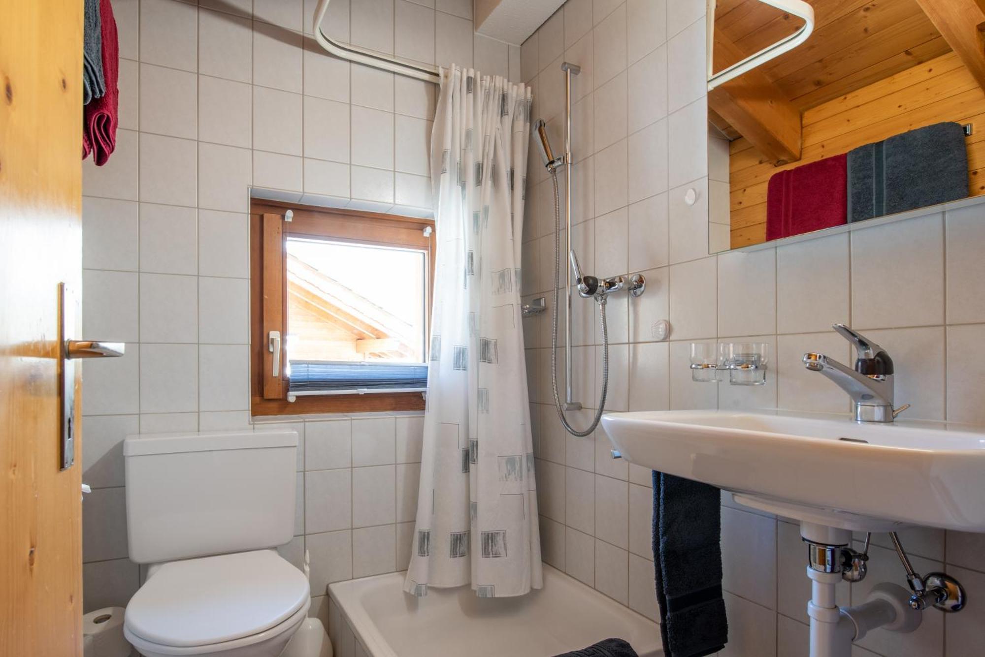 Haus Avalanche Apartment Saas-Fee Room photo