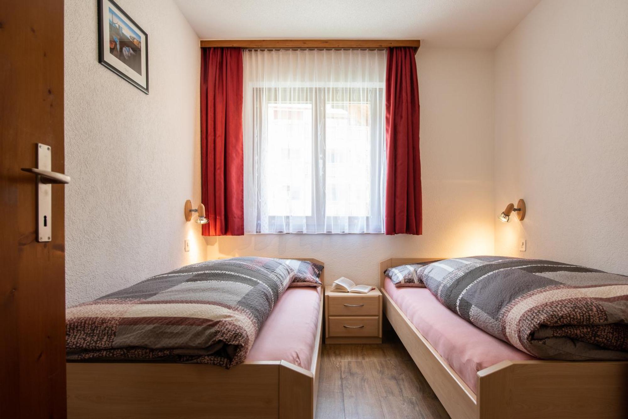 Haus Avalanche Apartment Saas-Fee Room photo